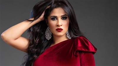  11 نجمًا يلجأون للأعمال الـ15 حلقة في رمضان 2025