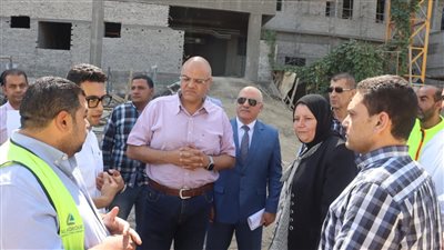 محافظ القليوبية يتفقد عددا من مشروعات مبادرة حياة كريمة بشبين القناطر 