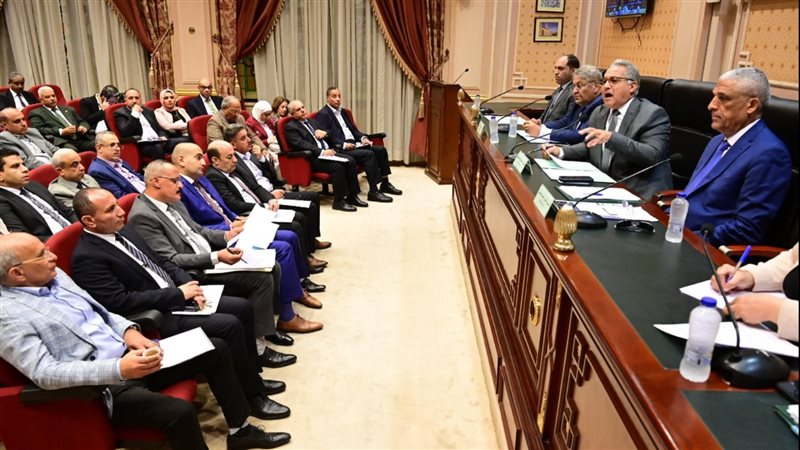 لجنة الإدارة المحلية