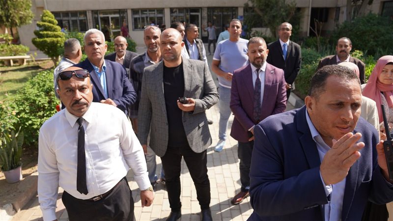 جامعة عين شمس، فيتو