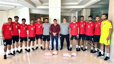 تحسبا لأي طوارئ، منتخب الشاطئية يتدرب على إنعاش القلب