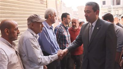 محافظ دمياط يقدم واجب العزاء لأسرة الطالبة ميرنا الجنيدي ضحية حادث الجلالة (صور)