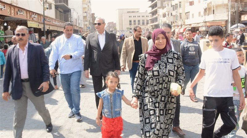 وسط توافد الآلاف