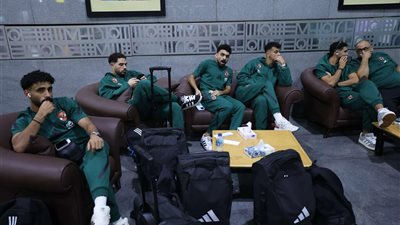 بعثة الأهلي تصل مطار القاهرة استعدادا للسفر إلى الإمارات (فيديو) 