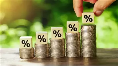  أخبار الاقتصاد اليوم: المركزي يعلن الإبقاء علي أسعار الفائدة دون تغيير.. الذهب يبلغ أعلى مستوى على الإطلاق عالميا.. والأيام المقبلة تشهد حسم مصير الشهادات الادخارية لمدة عام