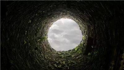  حادثة هزت الشارع المغربي، العثور على فتاة في بئر بالمغرب (فيديو)