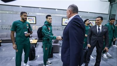 بعثة الأهلي تتوجه إلى ستاد محمد بن زايد استعدادا لمواجهة سيراميكا ( فيديو)