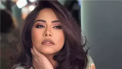 فنانون اعتادوا الظهور على 