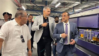 رئيس القابضة للمطارات يتفقد مطار برج العرب ويؤكد التوسعات تواكب التوجهات العالمية