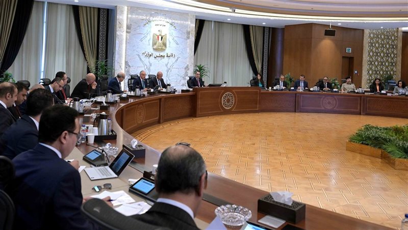اجتماع برئاسة الدكتور