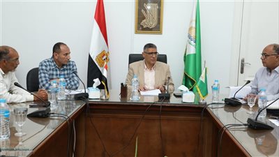 محافظ الجيزة يعتمد التعريفة الجديدة للنقل الجماعي بعد رفع أسعار الوقود 