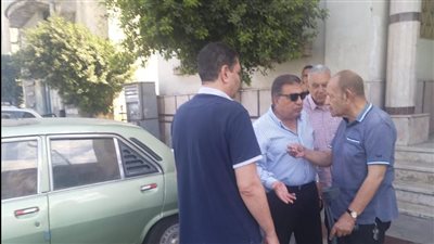 محافظ الدقهلية يلتقي المواطنين ويستمع لمطالبهم