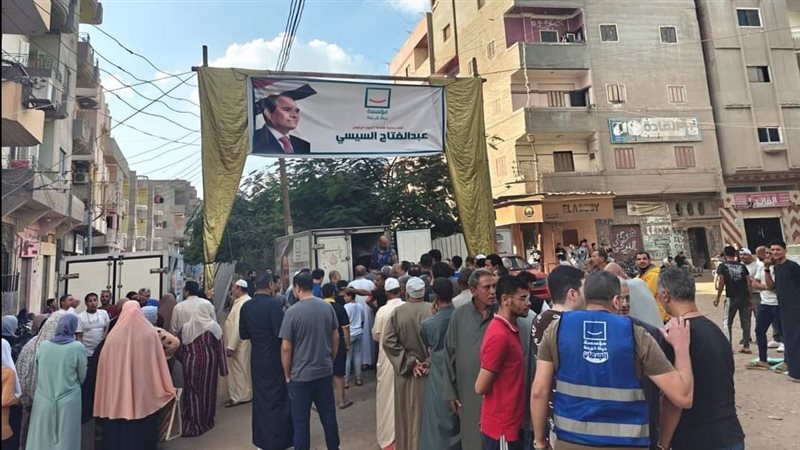 إقبال على منافذ حياة