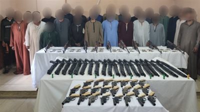 حملة أمنية تضبط 27 سلاحا ناريا و14 قضية مخدرات في أسيوط وأسوان 