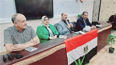 تعليم الإسكندرية يناقش استعدادات الإدارات التعليمية لامتحانات شهر أكتوبر 