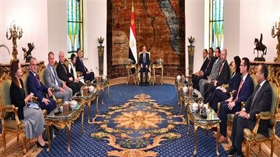 السيسي يستقبل وفدًا من الكونجرس الأمريكي.. الرئيس يؤكد ضرورة وضع حد للحرب الدائرة في غزة ولبنان.. المضي قدمًا بقوة في مسار وقف إطلاق النار وتبادل الرهائن وإنفاذ المساعدات الإنسانية بشكل فوري 