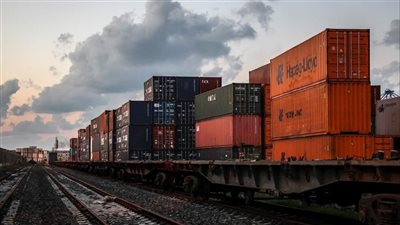 تداول 39 سفينة بميناء دمياط خلال 24 ساعة