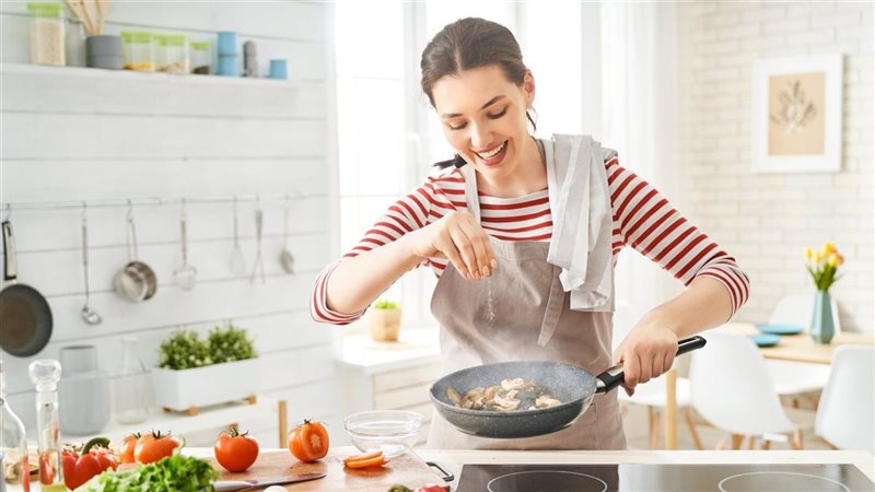 سنة أولى مطبخ، فيتو