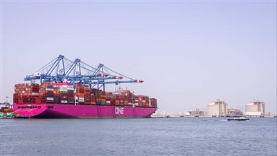 تداول 40 سفينة بميناء دمياط خلال 24 ساعة