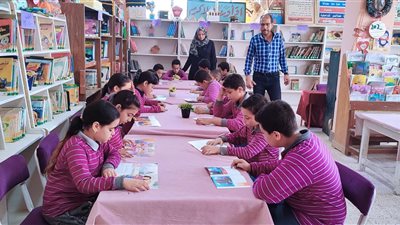 رئيس أبو حماد بمحافظة الشرقية يتفقد مدرسة الثورة 