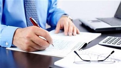 هل يجوز ترقية الموظف بعد محاكمته جنائيًا أو تأديبًيا؟ القانون يجيب