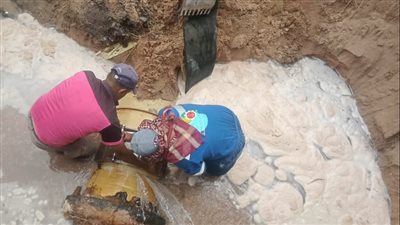 عودة مياه الشرب للأهالى بمركز القنطرة بالإسماعيلية (صور) 