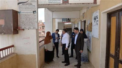 محافظ الدقهلية يتفقد مدرسة محمد سرايا الإعدادية بقرية الحميدية