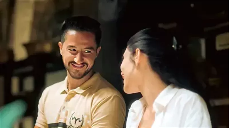 أحمد مالك وهدى المفتي،