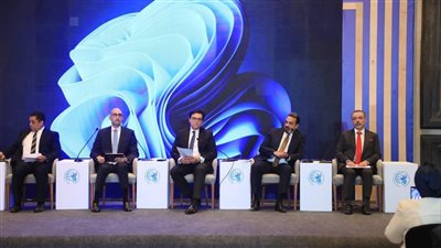 وزير الصحة يؤكد أهمية دور الثقافة في رفع مستوى الوعي خاصةً لدى الشباب