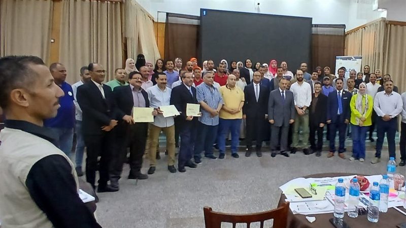  تحديث الصناعة تنفذ