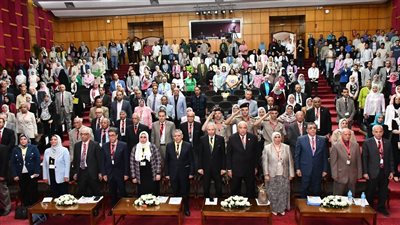 بيطري القناة تعقد مؤتمرها العلمي الـ15 (صور)