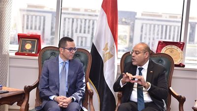 بينها الإعفاء من نسبة صندوق