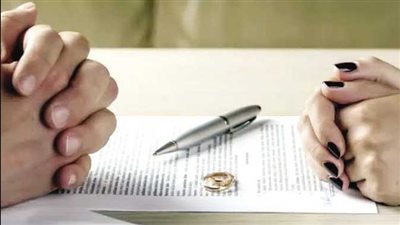 زوجة بدعوى إثبات نسب: طلقني غيابي وتبرأ من ابنه المريض وقال مش أنا اللي أخلف طفل معاق