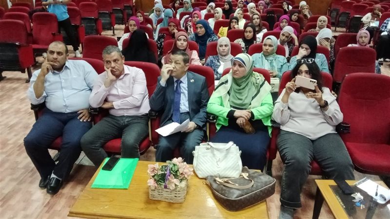 ندوة كلية التربية