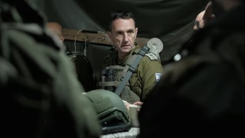 هاليفي، فيتو