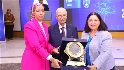 وزيرة التضامن تكرم عددًا من النماذج الملهمة في إطار مبادرة 