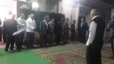 وسط توافد قدامى لاعبي الاتحاد ومنتخب مصر، بدء عزاء الكابتن شحتة الإسكندراني (صور) 