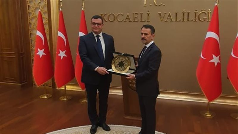 وزير الاسكان ومحافظ