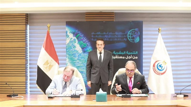 الدكتور خالد عبدالغفار