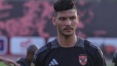 نهائي السوبر المصري، كولر يجتمع مع طبيب الأهلي قبل صدام الزمالك 