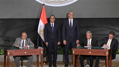 الوزراء: توقيع 4 مذكرات تفاهم لزيادة أنشطة استكشاف حقول البترول والغاز الطبيعي 