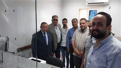 مدير عام التأمين الصحي فرع سوهاج يفتتح مركز خدمة العملاء بعيادة ساقلتة