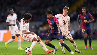 فليك يعيد ذكريات جوارديولا مع برشلونة بعد رباعية بايرن ميونخ 