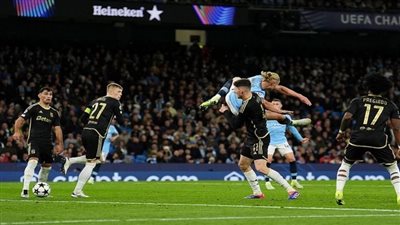 عملها إزاي! هدف عجيب لـ هالاند بطريقة 