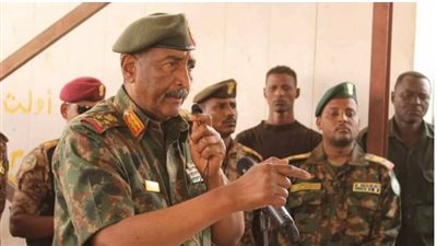 البرهان يقيل وزير الخارجية السوداني حسين عوض من منصبه