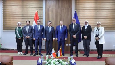 هيئة الدواء: نعمل لتعزيز مكانة مصر كمركز إقليمي لتصنيع وتصدير الأدوية