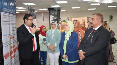 جامعة بنها تفتتح معرضًا للمشروعات الطلابية 