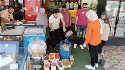 تحرير 544 محضرا خلال حملات تموينية مكبرة في دمياط