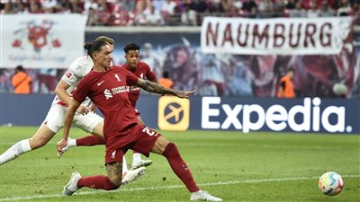 دوري أبطال أوروبا، محمد صلاح يصنع هدف تقدم ليفربول الأول أمام لايبزيج 