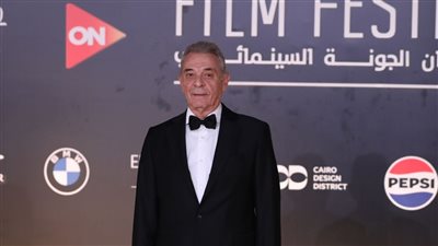 10 بدل رجالي تخطف الأنظار على السجادة الحمراء لمهرجان الجونة 2024 (صور)